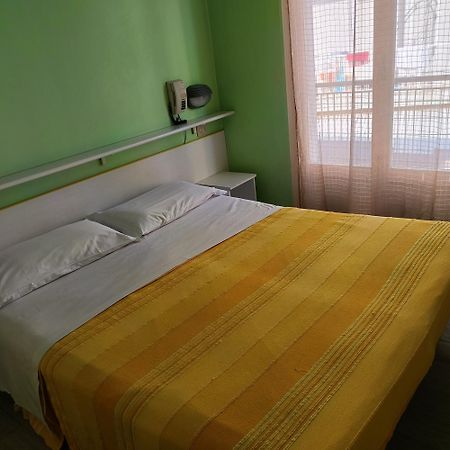 Hotel Raul Riccione Esterno foto