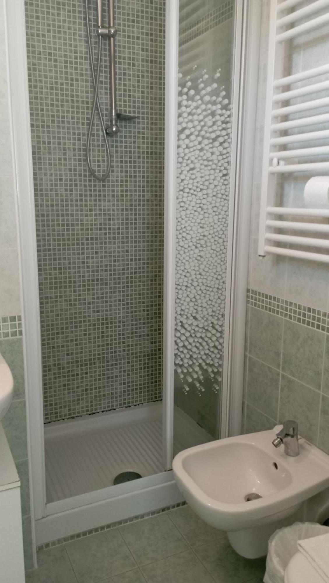 Hotel Raul Riccione Esterno foto
