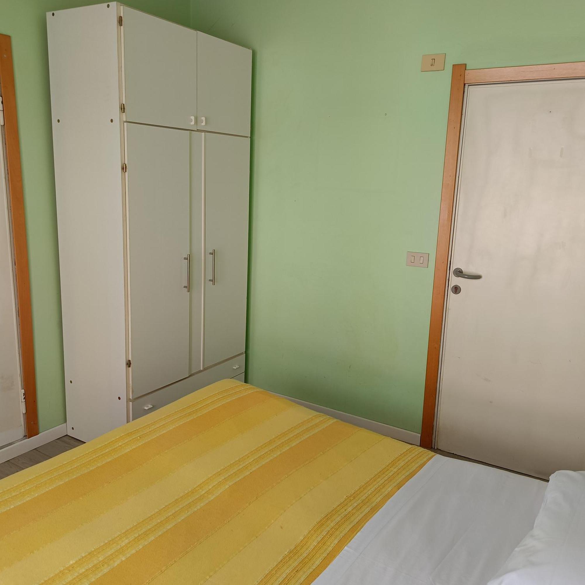 Hotel Raul Riccione Esterno foto